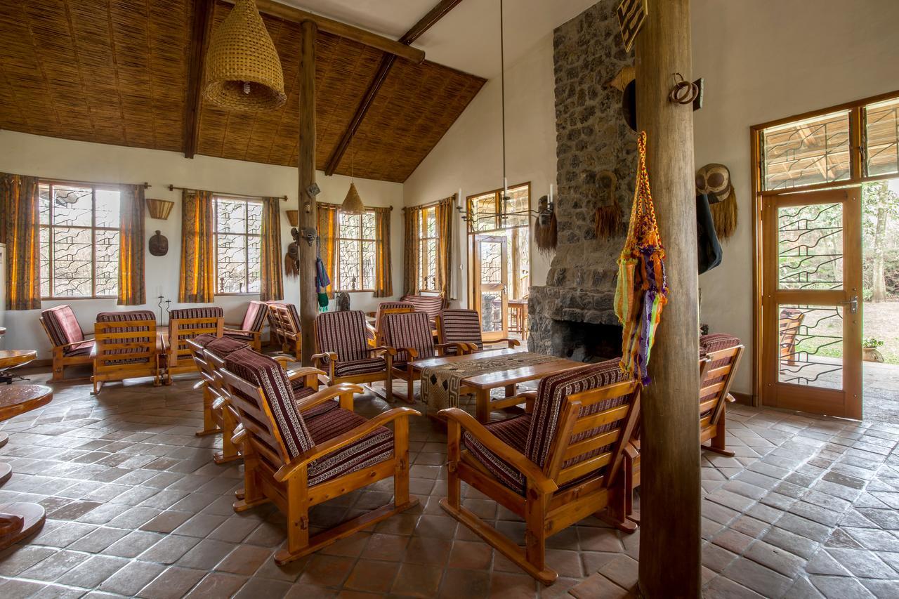 Travellers Rest Hotel Kisoro Bagian luar foto